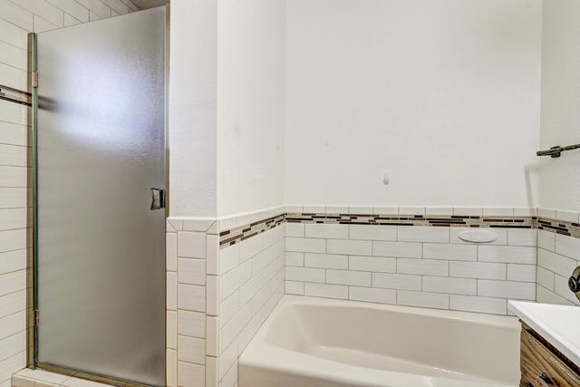 26 W Willard Road, Edgewood, NM 87015