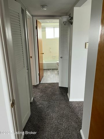 6983 Dixie Hwy 202, Louisville, KY 40258