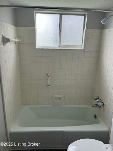 6983 Dixie Hwy 202, Louisville, KY 40258