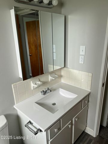 6983 Dixie Hwy 202, Louisville, KY 40258