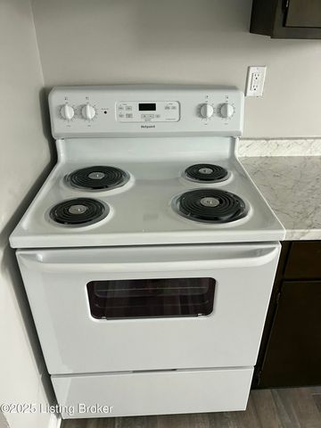 6983 Dixie Hwy 202, Louisville, KY 40258