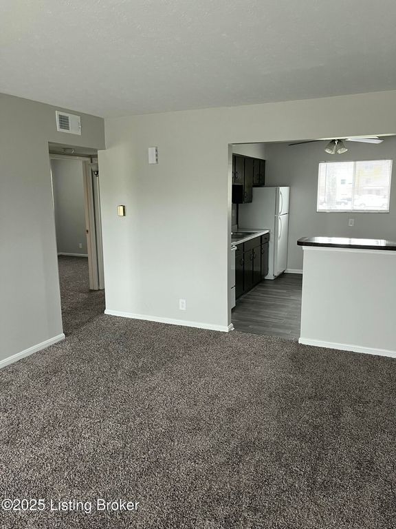 6983 Dixie Hwy 202, Louisville, KY 40258