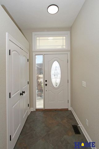 5331 N 12th Street, Lincoln, NE 68521