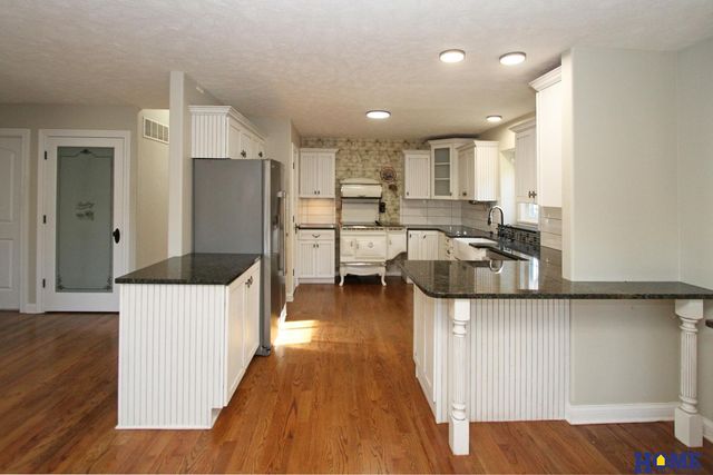 5331 N 12th Street, Lincoln, NE 68521