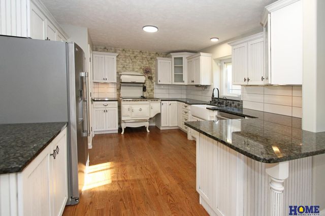 5331 N 12th Street, Lincoln, NE 68521