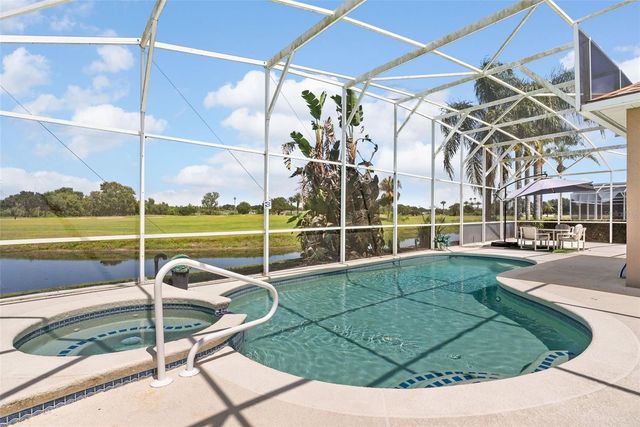 622 GOLF COURSE PARKWAY, Davenport, FL 33837