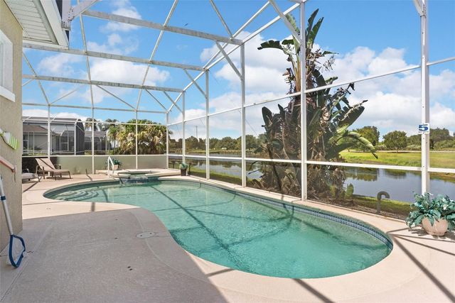 622 GOLF COURSE PARKWAY, Davenport, FL 33837