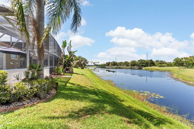 622 GOLF COURSE PARKWAY, Davenport, FL 33837