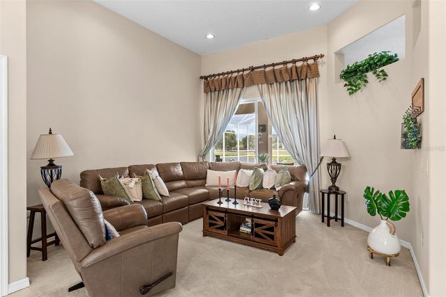 622 GOLF COURSE PARKWAY, Davenport, FL 33837