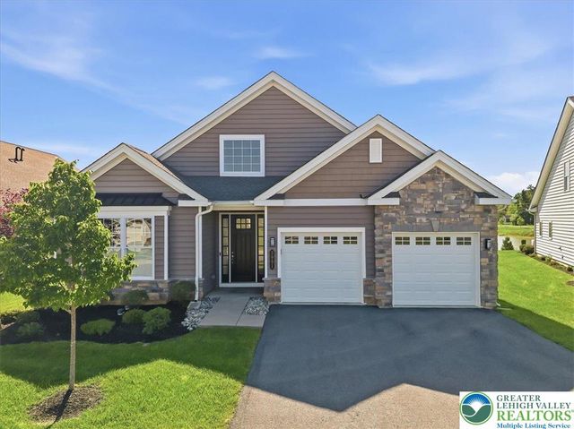 3991 Victors Way, Easton, PA 18045