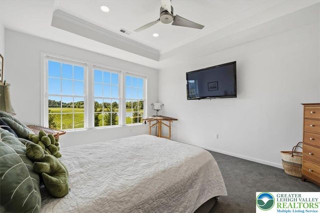 3991 Victors Way, Easton, PA 18045