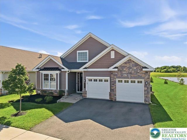 3991 Victors Way, Easton, PA 18045