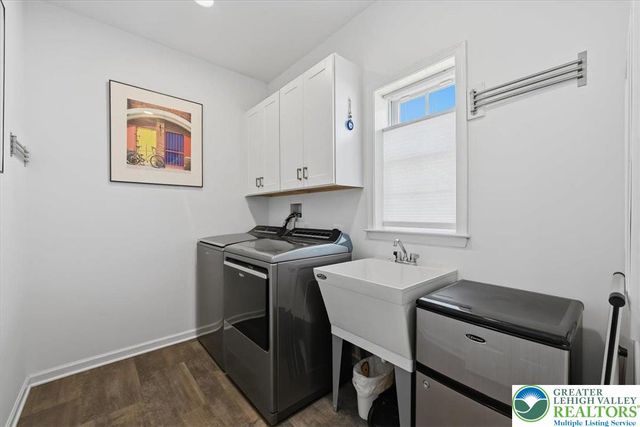 3991 Victors Way, Easton, PA 18045