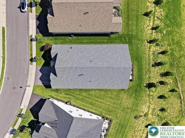 3991 Victors Way, Easton, PA 18045