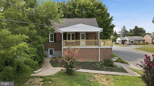 119 N DELAWARE AVE, Martinsburg, WV 25401