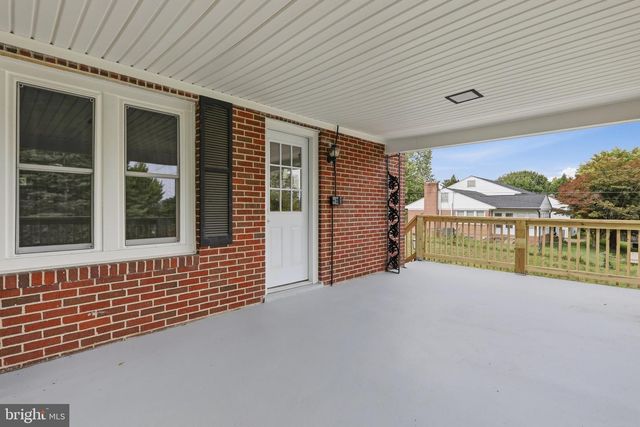 119 N DELAWARE AVE, Martinsburg, WV 25401