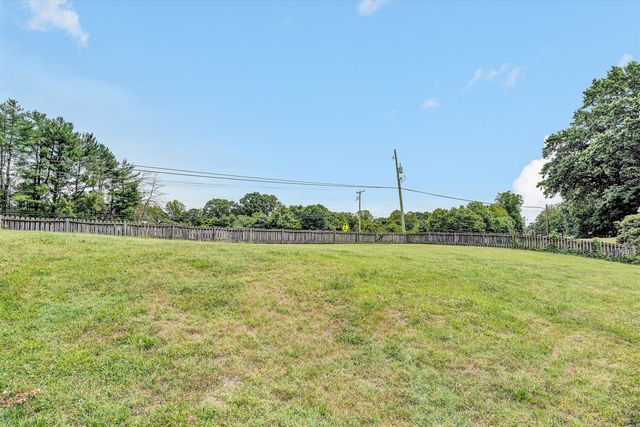 1030 Windhurst DR, Hardy, VA 24101