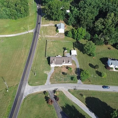 1030 Windhurst DR, Hardy, VA 24101