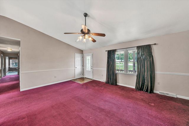 1030 Windhurst DR, Hardy, VA 24101