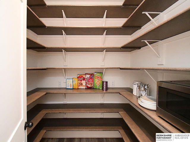 19969 Monroe Street, Omaha, NE 68135