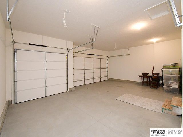 19969 Monroe Street, Omaha, NE 68135