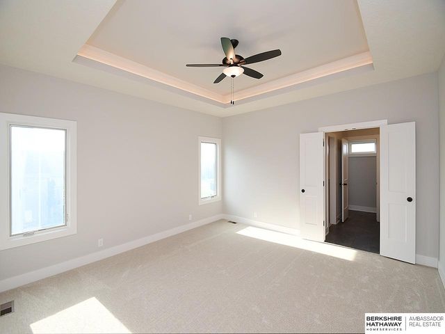 19969 Monroe Street, Omaha, NE 68135