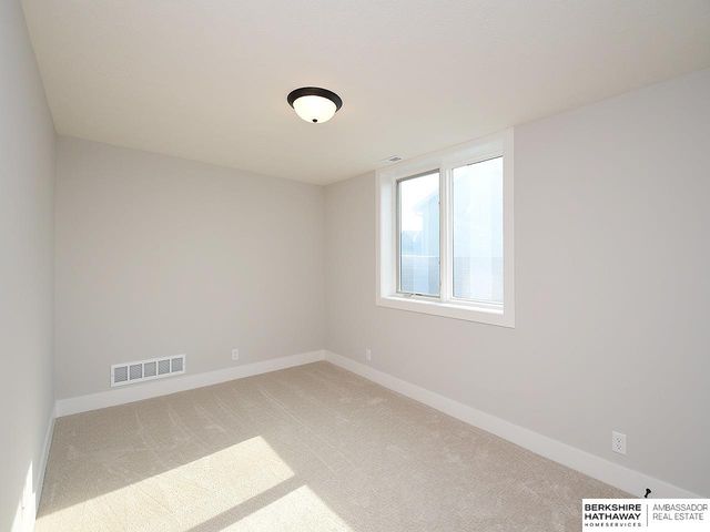 19969 Monroe Street, Omaha, NE 68135