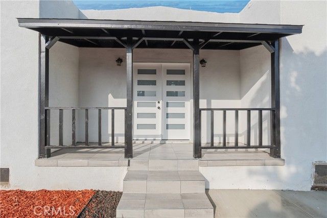 1341 W 94th, Los Angeles, CA 90044