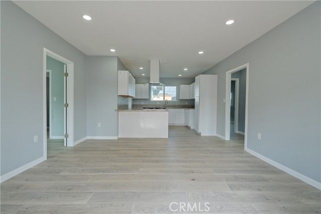 1341 W 94th, Los Angeles, CA 90044