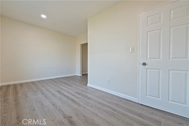 1341 W 94th, Los Angeles, CA 90044