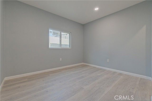 1341 W 94th, Los Angeles, CA 90044