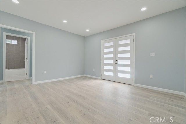 1341 W 94th, Los Angeles, CA 90044