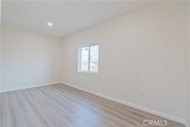 1341 W 94th, Los Angeles, CA 90044