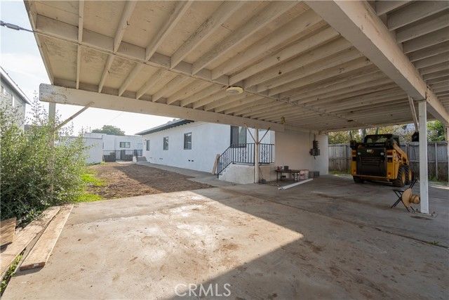 1341 W 94th, Los Angeles, CA 90044