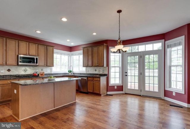 2450 TRANSOM PL, Woodbridge, VA 22191