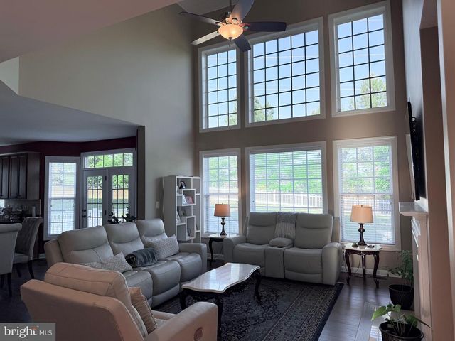 2450 TRANSOM PL, Woodbridge, VA 22191