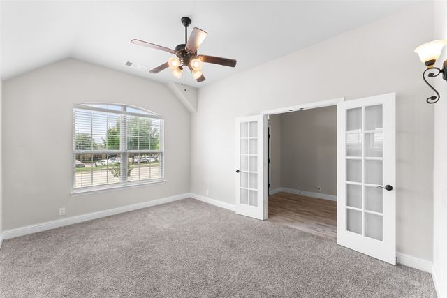 11812 Wax Myrtle Trail, Fort Worth, TX 76108