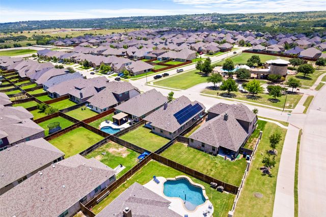 11812 Wax Myrtle Trail, Fort Worth, TX 76108