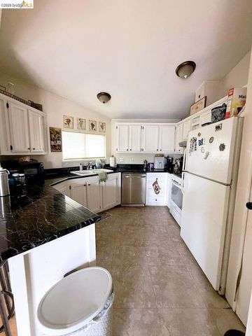 23650 Marsh Creek Rd, Brentwood, CA 94513