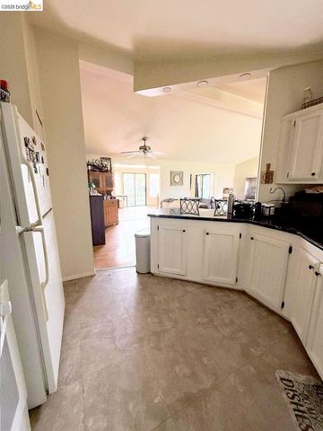 23650 Marsh Creek Rd, Brentwood, CA 94513