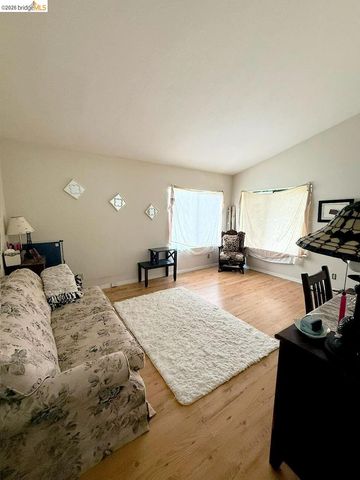 23650 Marsh Creek Rd, Brentwood, CA 94513