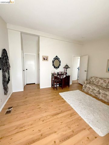 23650 Marsh Creek Rd, Brentwood, CA 94513