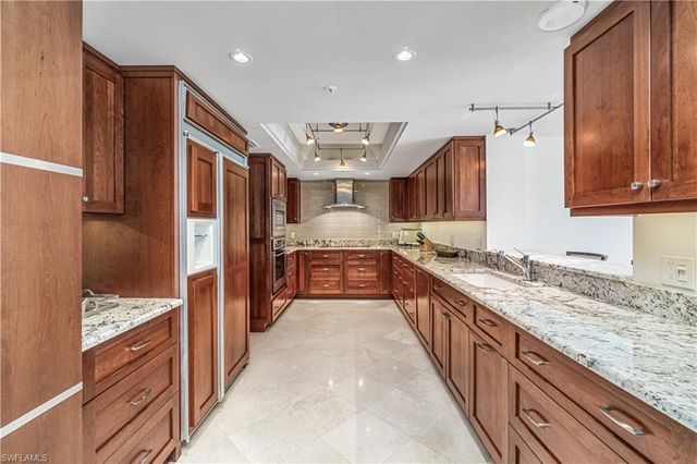 4021 Gulf Shore BLVD N 1804, Naples, FL 34103