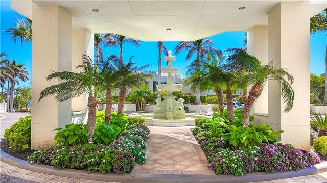 4021 Gulf Shore BLVD N 1804, Naples, FL 34103