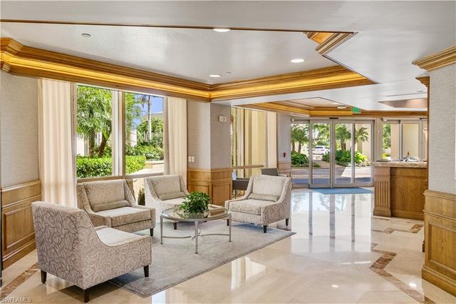 4021 Gulf Shore BLVD N 1804, Naples, FL 34103
