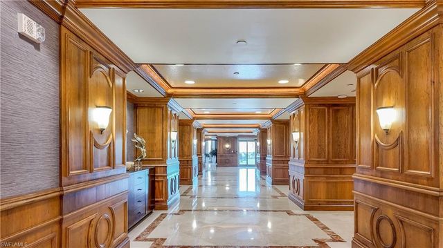 4021 Gulf Shore BLVD N 1804, Naples, FL 34103