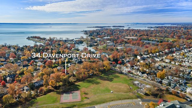 34 Davenport Drive, Stamford, CT 06902