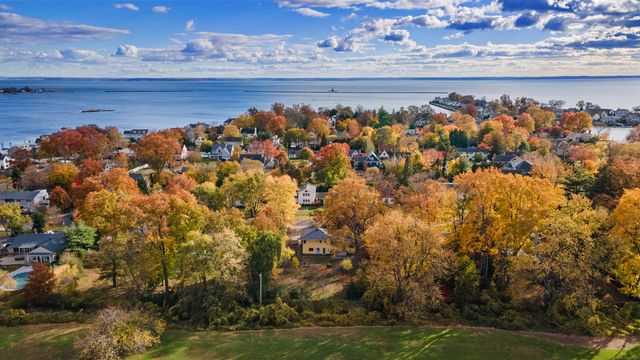 34 Davenport Drive, Stamford, CT 06902