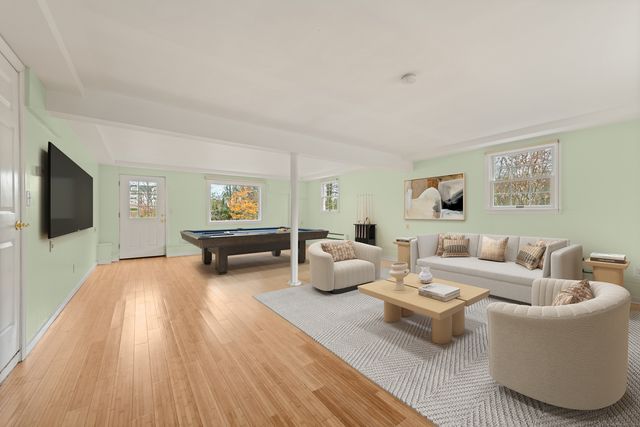 34 Davenport Drive, Stamford, CT 06902