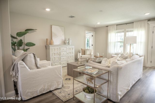 5900 Southwark Drive, Ocean Springs, MS 39564